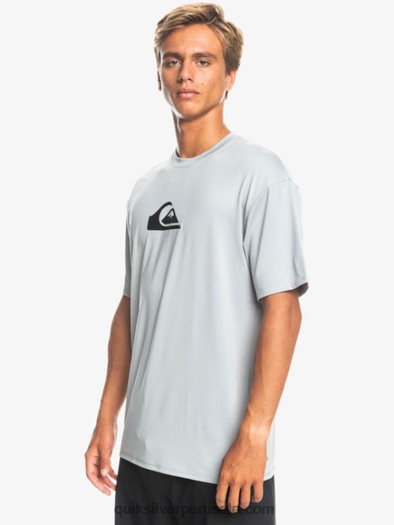 Quiksilver N8LNT890 hombres aguanieve playera de surf de manga corta UPF 50 Solid Streak